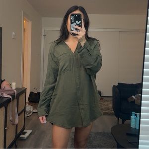 NWT Aerie Button Up Shirt in Olive Green Size XS